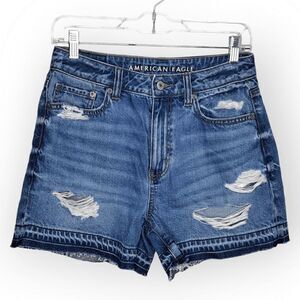 American Eagle Tomgirl Shorts size 4